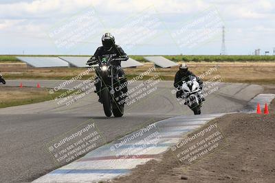 media/Apr-26-2024-TrackDaz (Fri) [[c4b677d280]]/C Group/140pm (Wheelie Bump)/